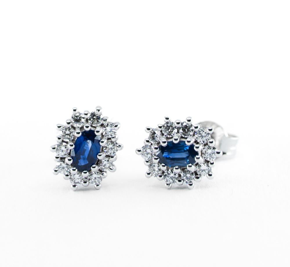 Vaessen Colours 18K Witgoud 0.70ct Saffier Oorbellen+0.60ct TW/VS EOS750WGSA