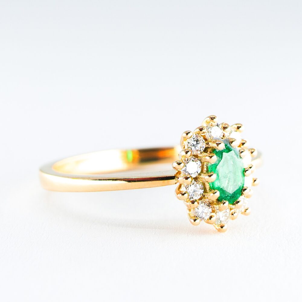 Vaessen Colours 18K Geelgoud 0.25ct Smaragd Ring + 0.30ct TW/VVS ERS750GGSM1
