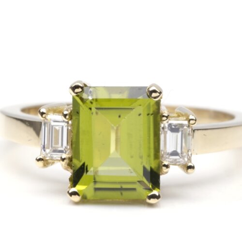 Peridote Ring