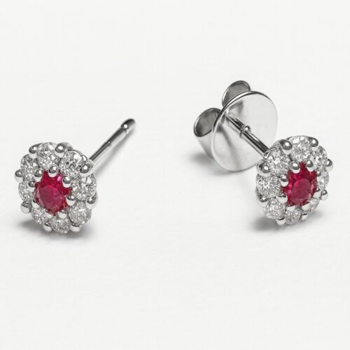 Vaessen Collection 18K Wg Robijn Entourage Oorstekers 0.27ct W/Si 33674E00129