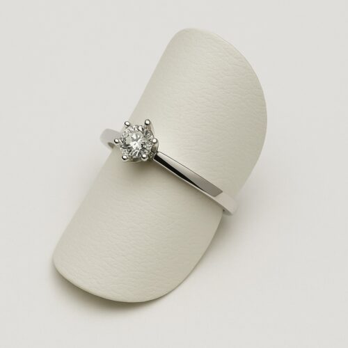 Vaessen Collection 18K Witgouden 0.24ct D/VS1 Solitairring RC750WG024DVS1