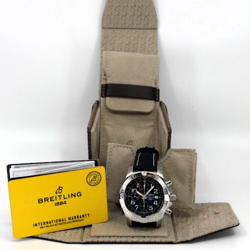 Breitling Avenger Chronograph GMT St/Leder Automatic 45mm A24315101C1X1